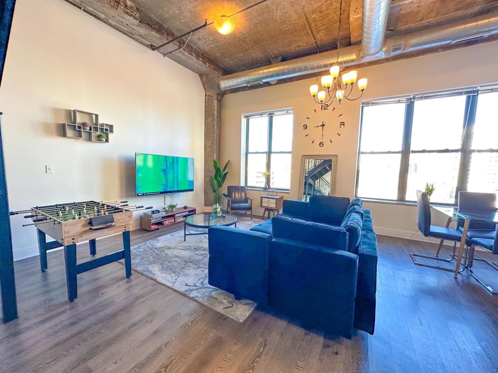 Mccormick Place 3Br Luxury Penthouse Duplex With Personal Rooftop And Optional Parking For 8 Guests In Chicago South Loop Kültér fotó